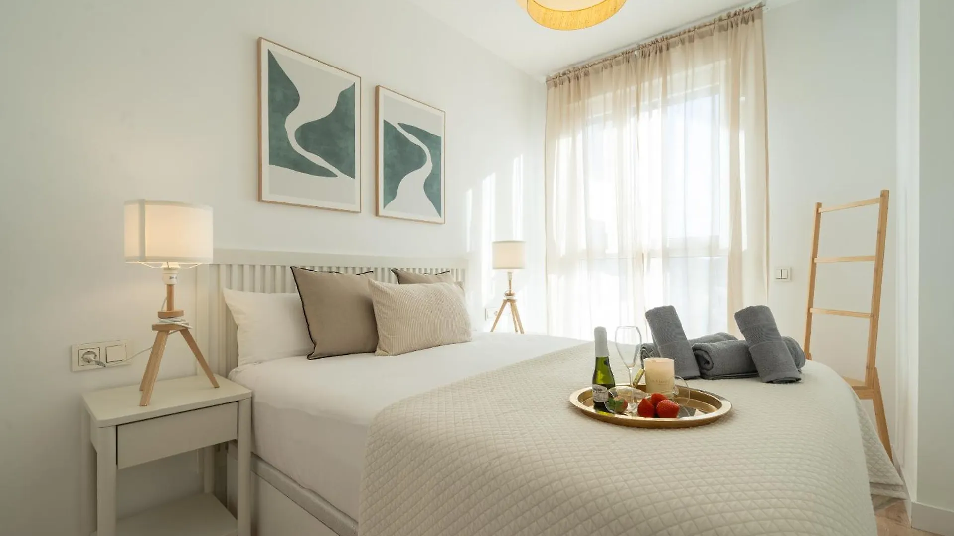 Xpce Urban 10 Malaga Skyline - Parking Free Apartment