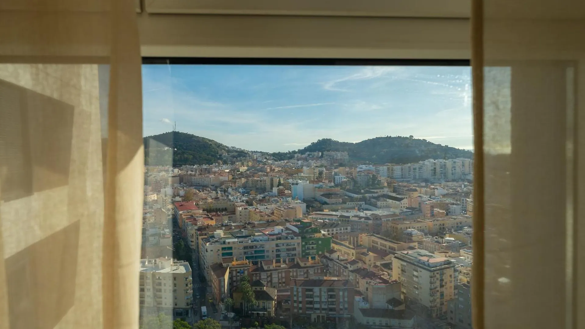 Xpce Urban 10 Malaga Skyline - Parking Free Apartment Spain