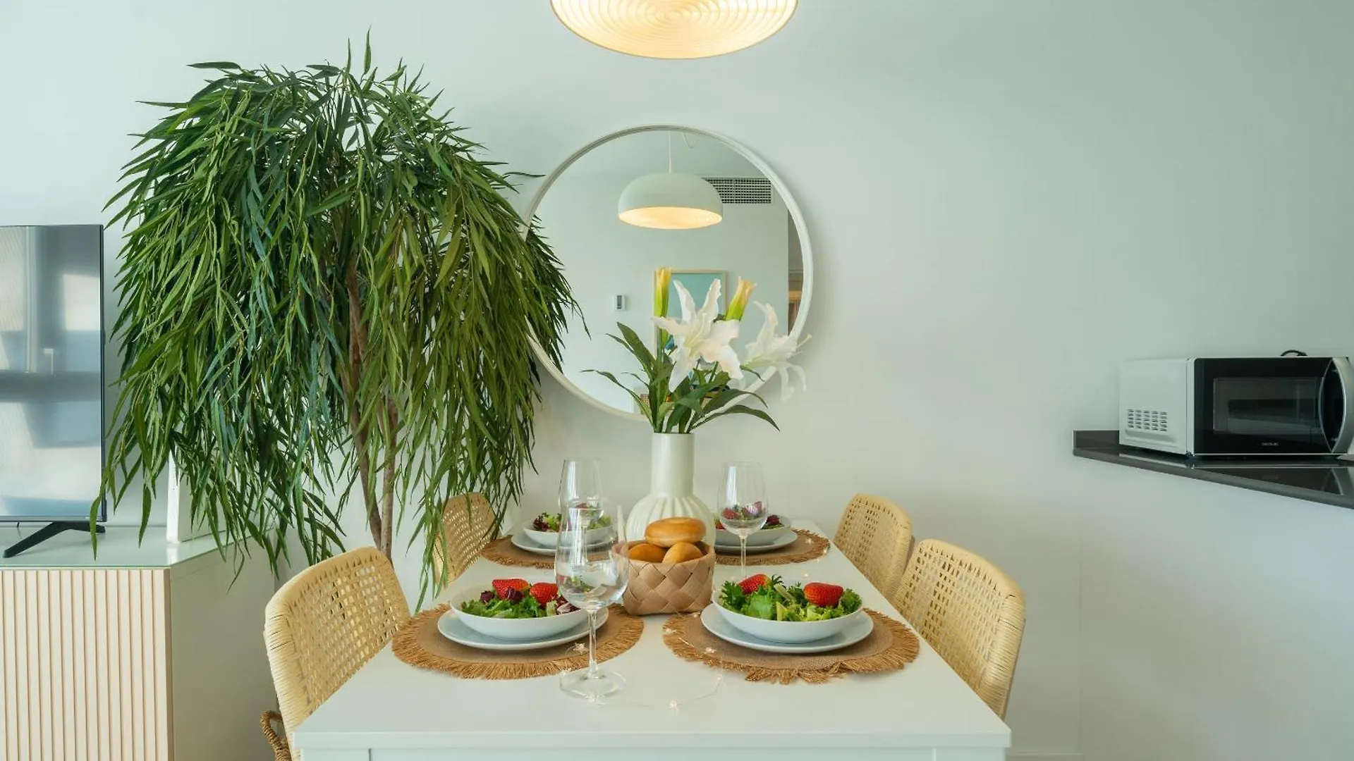 Xpce Urban 10 Malaga Skyline - Parking Free Apartment 0*,