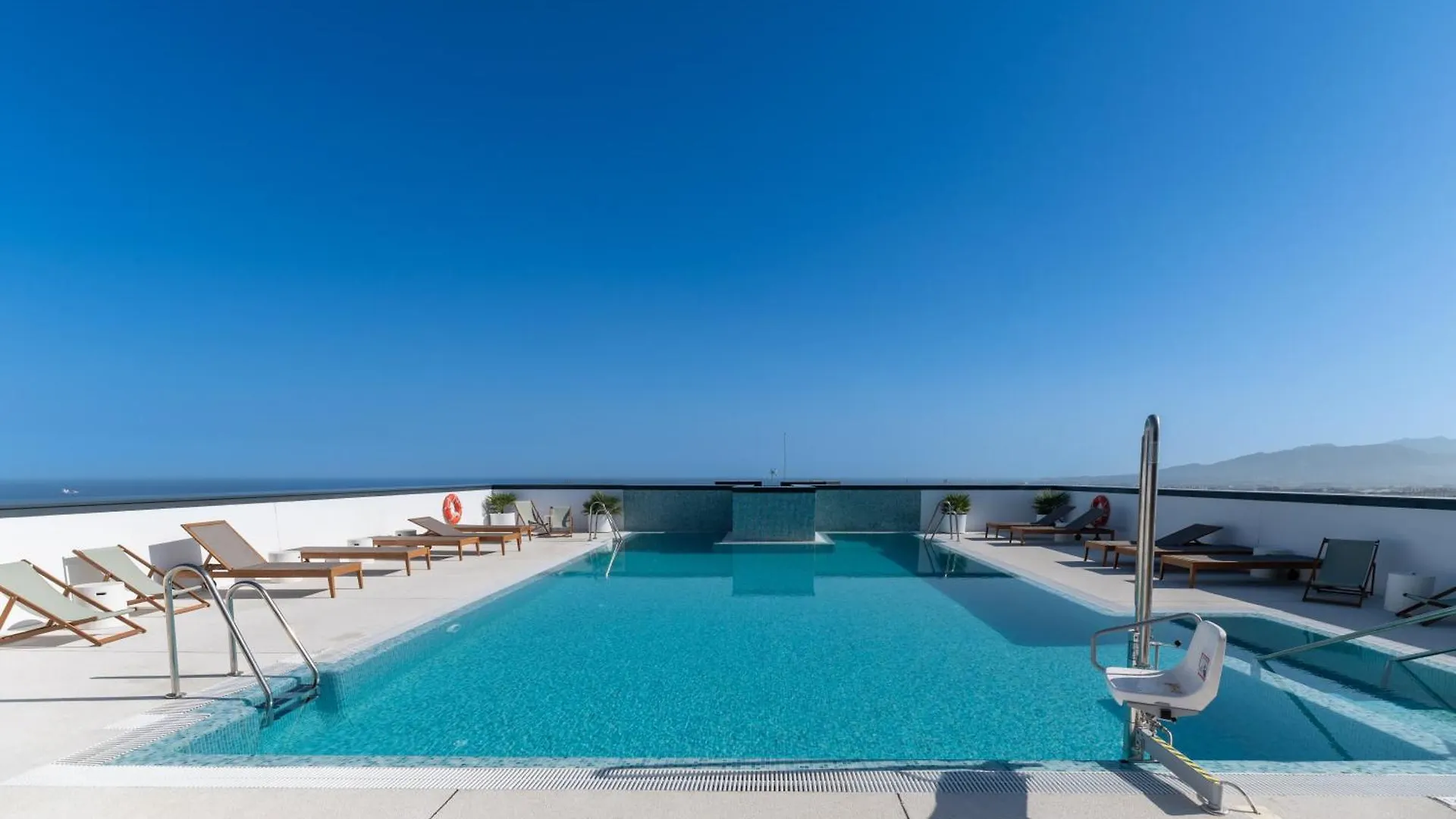 Xpce Urban 10 Malaga Skyline - Parking Free Apartment