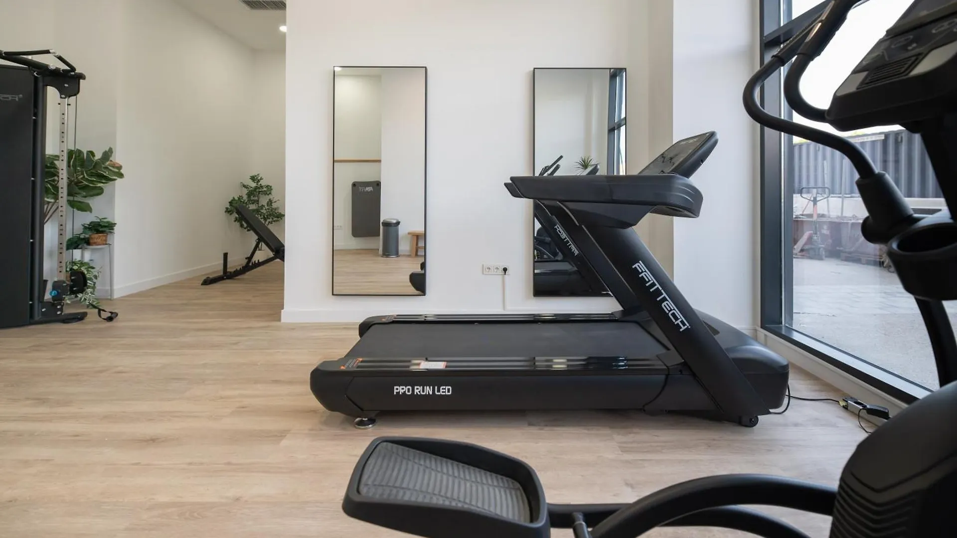 Xpce Urban 10 Malaga Skyline - Parking Free Apartment