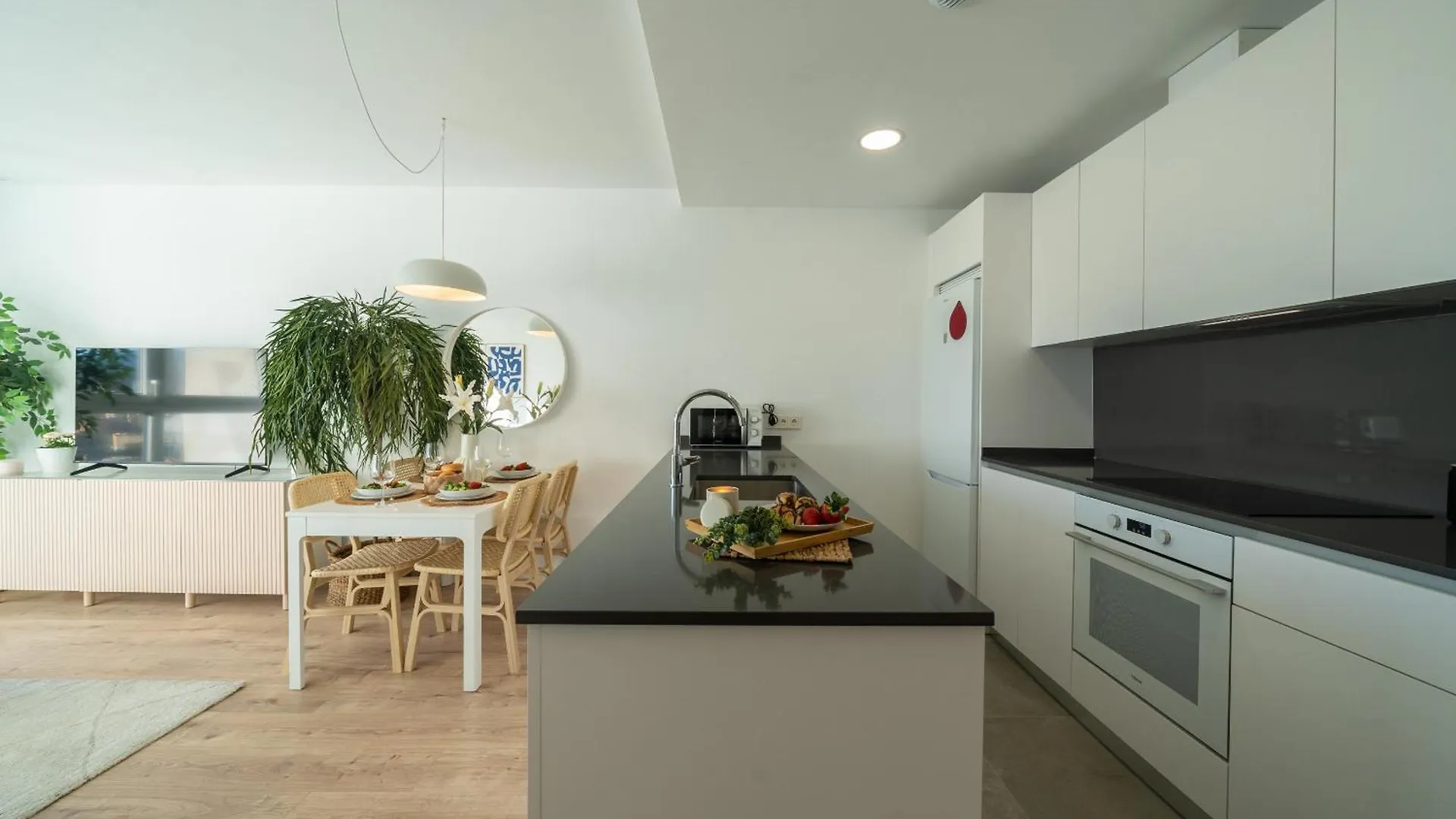 Xpce Urban 10 Malaga Skyline - Parking Free Apartment