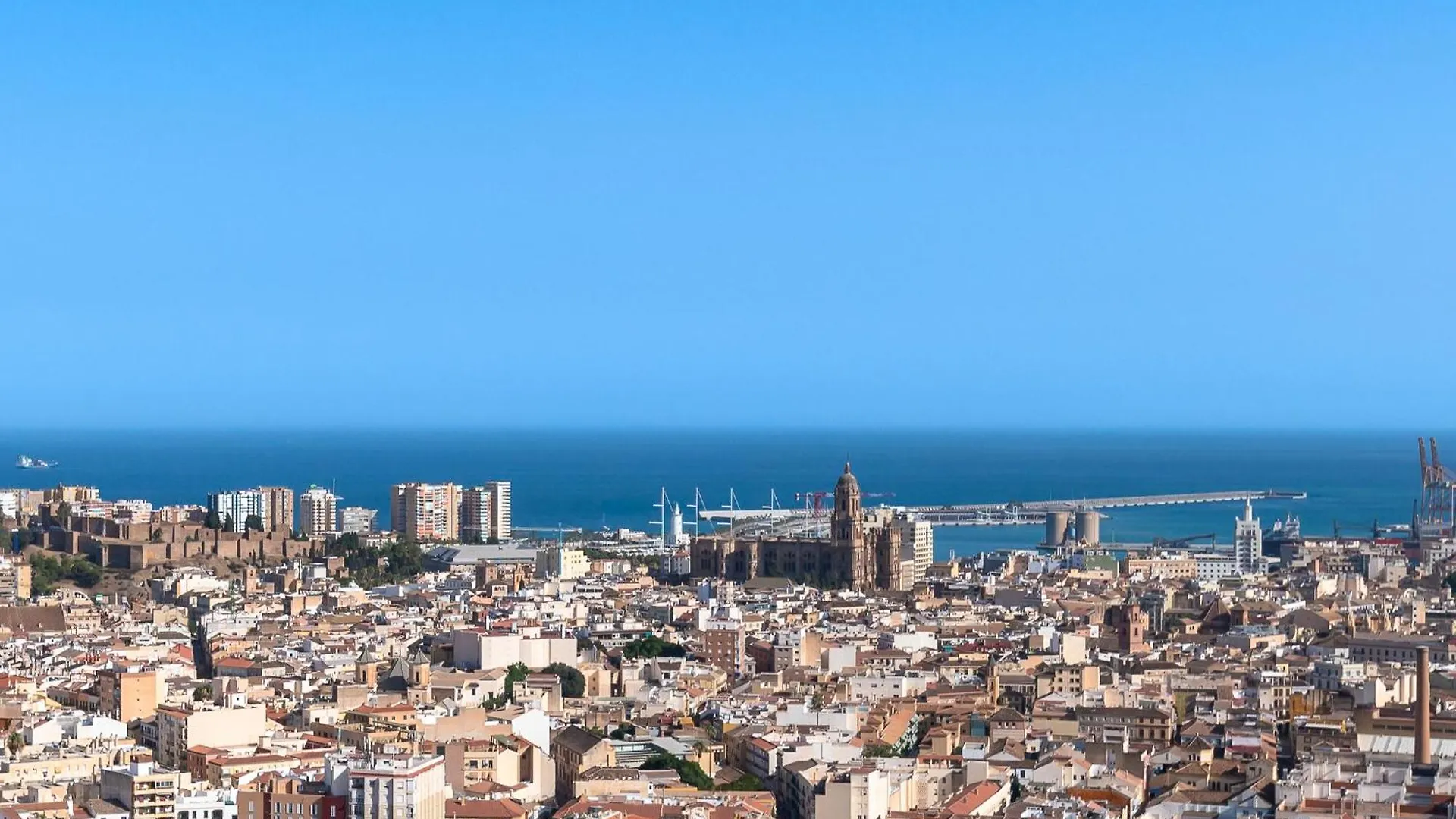 Xpce Urban 10 Malaga Skyline - Parking Free Apartment