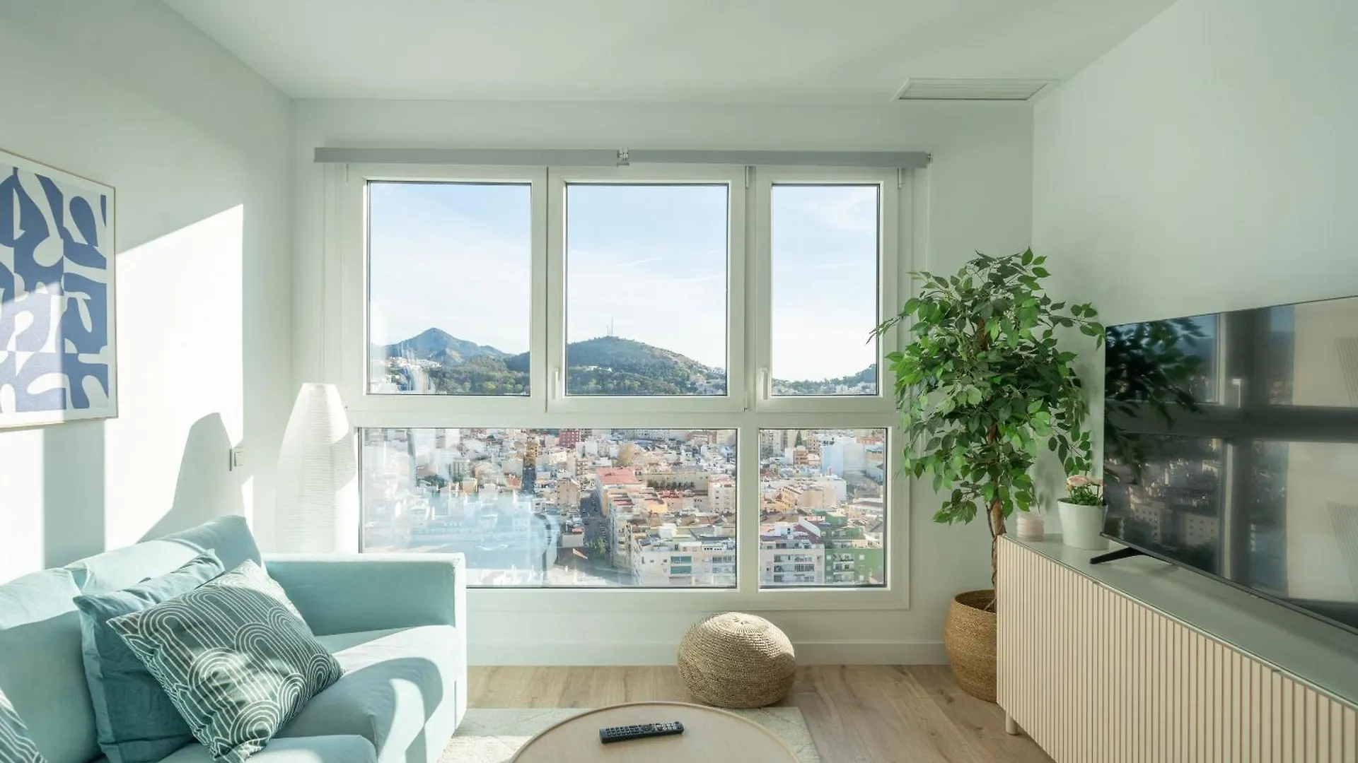 Xpce Urban 10 Malaga Skyline - Parking Free Lejlighed 0*,  Spanien