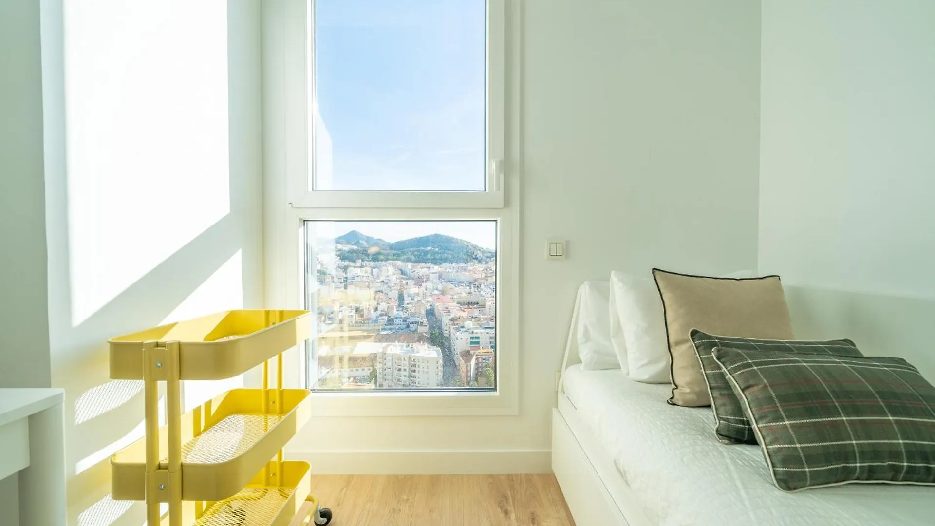 Xpce Urban 10 Malaga Skyline - Parking Free Lejlighed